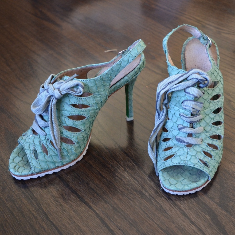 *GUC* Donald J Pliner Lace Up Peep Toe Heels - Green - Size 6.5